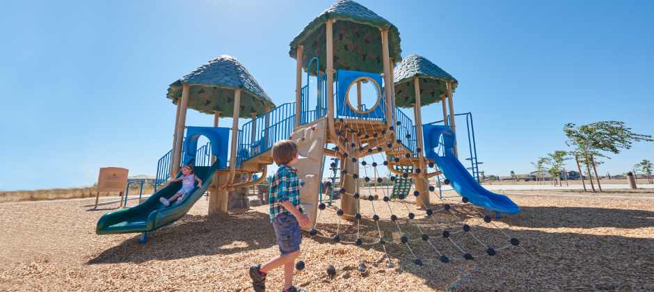 Evaluating Playground Bids